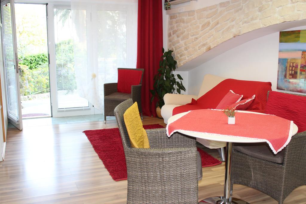 Apartment Nela And Vito สปลิท ภายนอก รูปภาพ